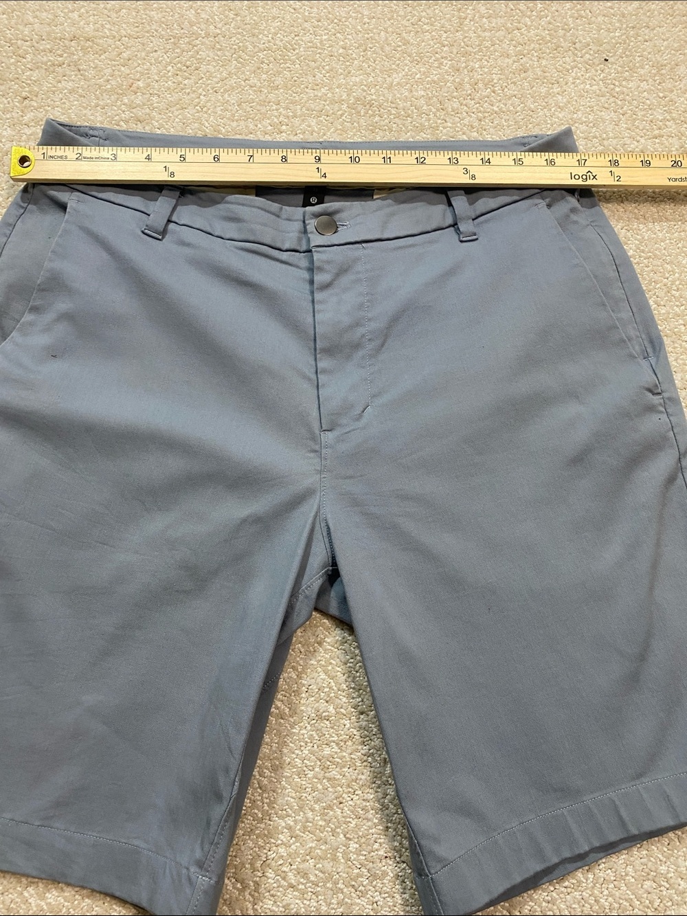 lululemon athletica Steel Blue Flat-Front Men's Shorts Size 33 - Picture 11 of 16